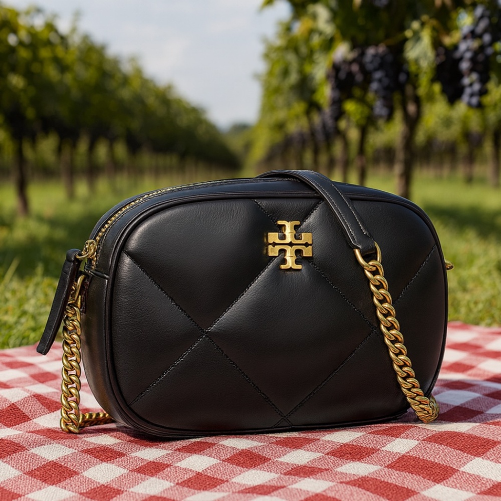 NEW Tory Burch Kira Diamond Quilt Black Leather Small Camera Bag/Crossbody Bag